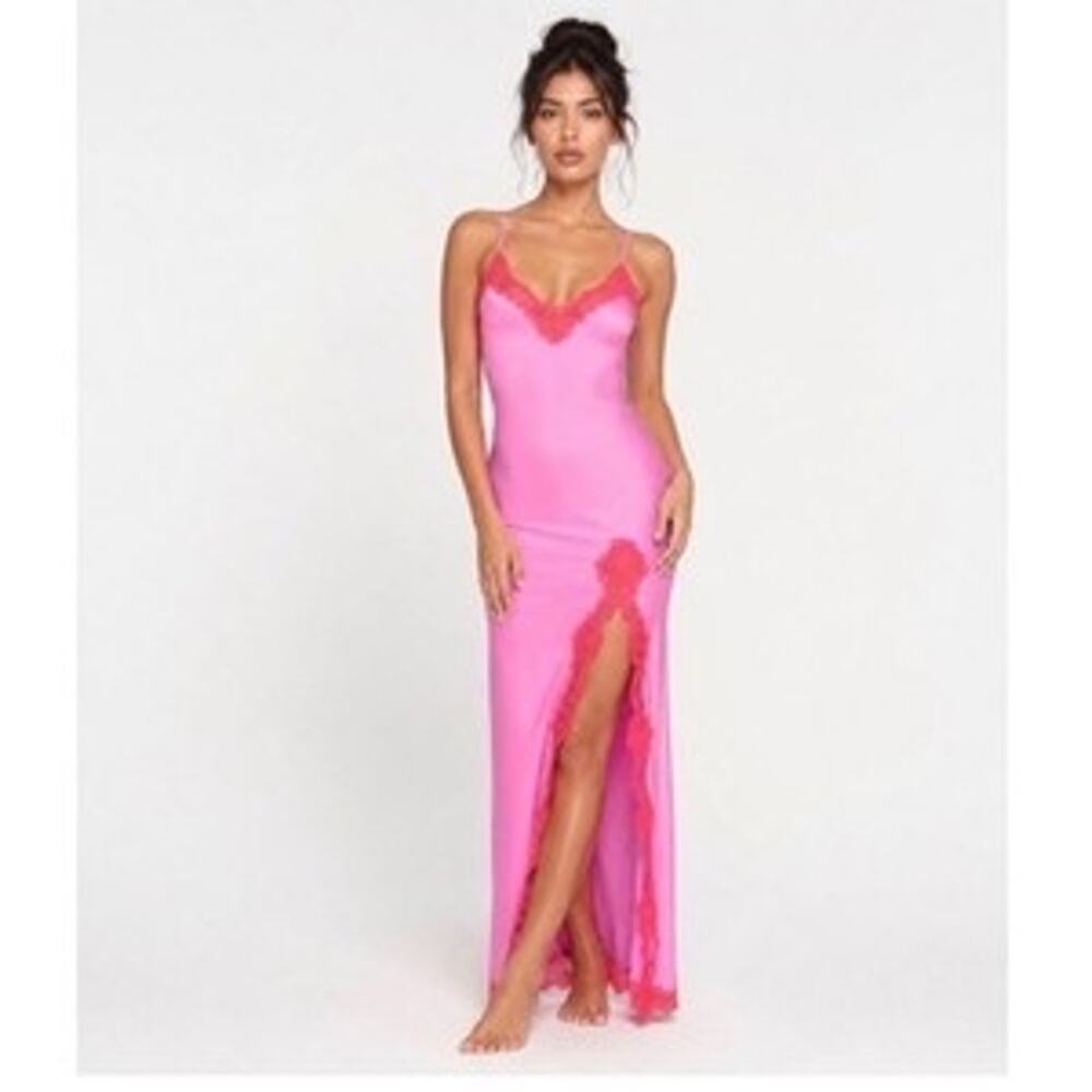SKIMS Lace Shine Long Lace Dress Neon Orchid Limited Edition size medium